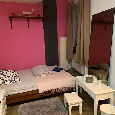 Apartament Hotel Limon 에센 외부 사진