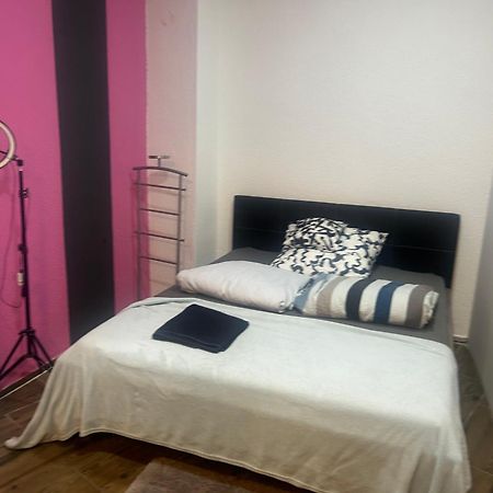 Apartament Hotel Limon 에센 외부 사진