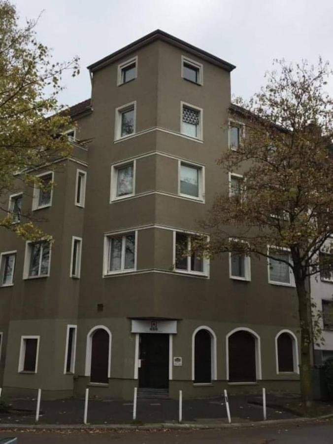 Apartament Hotel Limon 에센 외부 사진