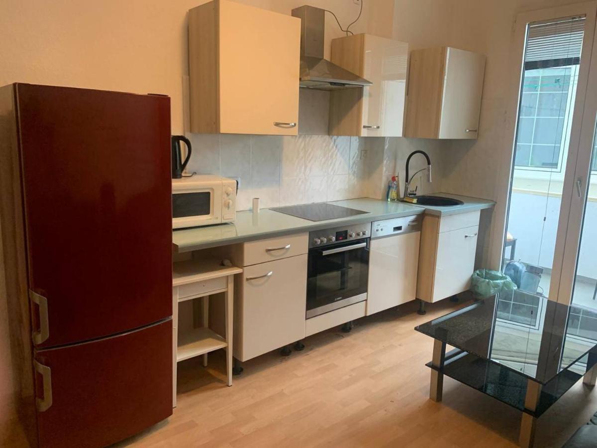 Apartament Hotel Limon 에센 외부 사진