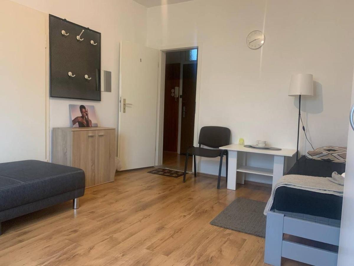 Apartament Hotel Limon 에센 외부 사진