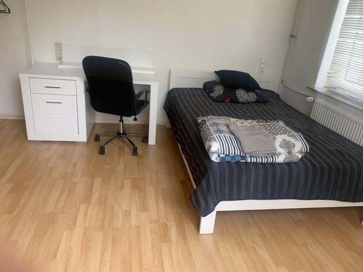 Apartament Hotel Limon 에센 외부 사진