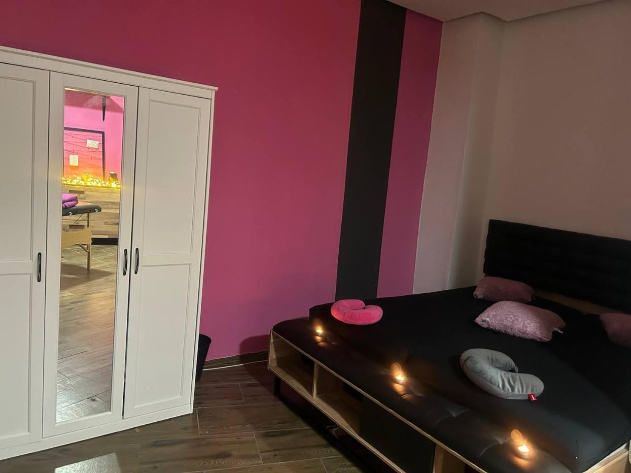Apartament Hotel Limon 에센 외부 사진