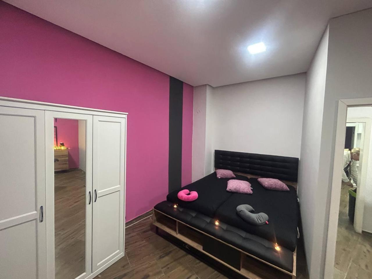 Apartament Hotel Limon 에센 외부 사진